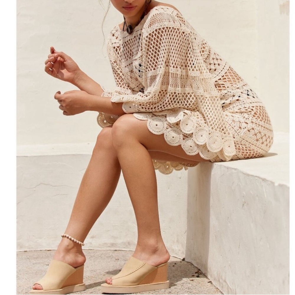 Free People Running In Wedges